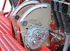 ASTRA 3,6B сошник и прикатывающий каток